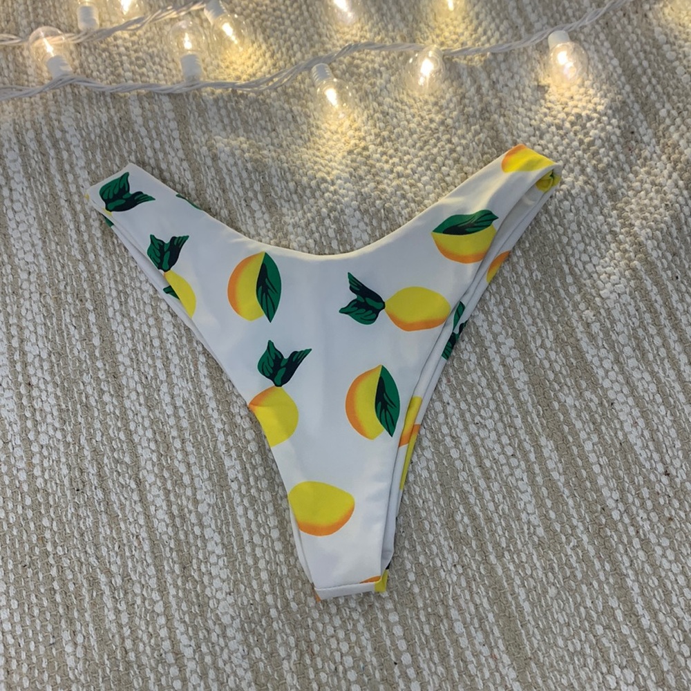 4 shein swim bottoms - Picture 4 of 5